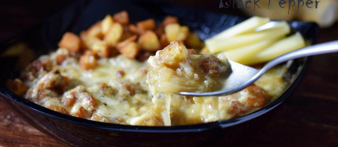 French Onion Soup with Cheese | Black Pepper Chef