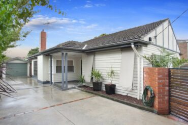 313 Poath Road, MURRUMBEENA, VIC