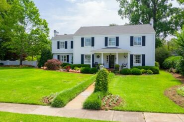 1121 Essex Drive | Global Luxury | Jessica Edwards, Wilmington NC Real Estate