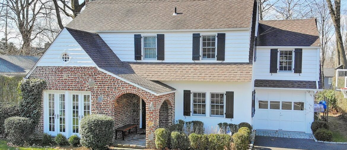 46 Terrace Avenue Riverside CT Real Estate 06878