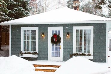 Nice Little GO-Cottage Tiny House Can Accommodate 6 Sleeps Perfect for a Small Family