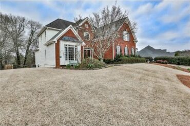 1040 Avery Creek Drive for sale in Woodstock, GA 30188 - Residential
