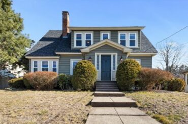 407 Union Avenue Framingham, MA | ColdwellBankerHomes.com