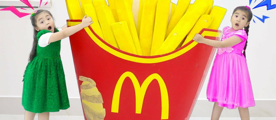 Suri and Annie Giant French Fries Food Toys Adventures