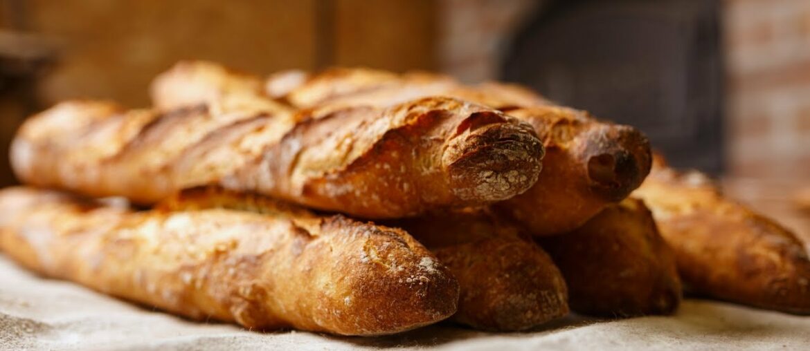 How To Make French Baguettes at Home – Baguette Recipe How To Make French Baguettes at Home - Baguette Recipe