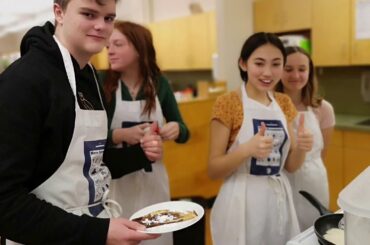 French Class Crepe Making