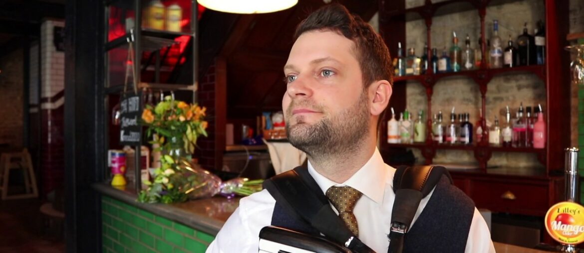Solo Accordionist For Hire | The French Café Accordionist – 2020 Promo Solo Accordionist For Hire | The French Café Accordionist - 2020 Promo