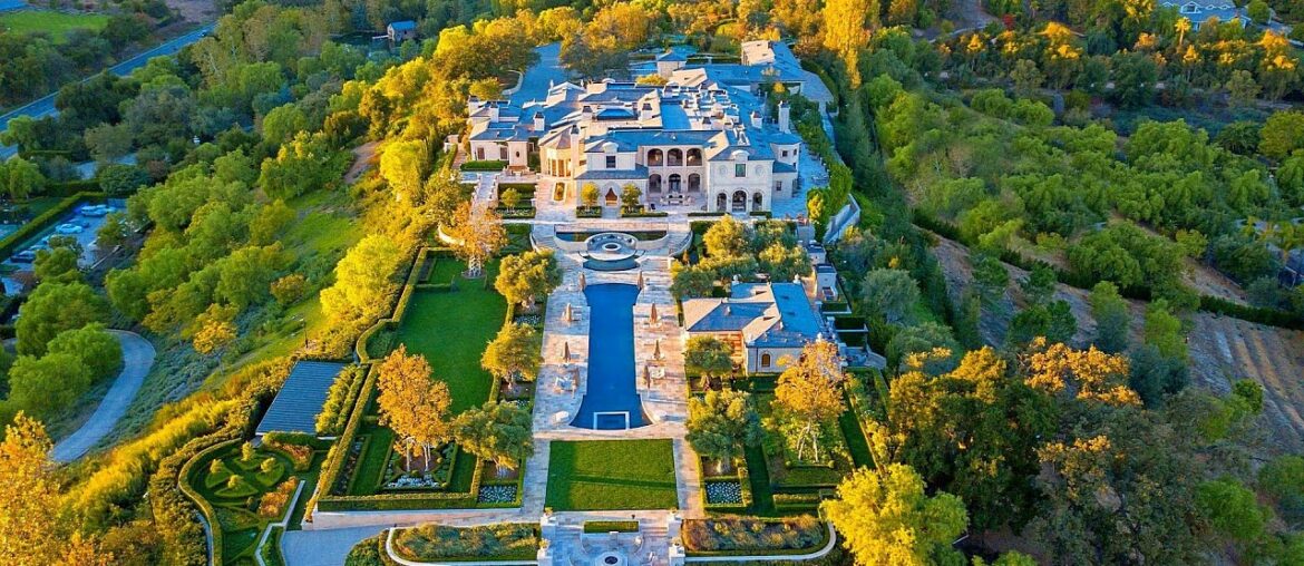 America's Largest Mega Mansions!