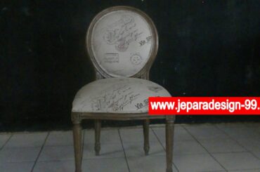 awesome rustic dining chair using printed fabric upholstery