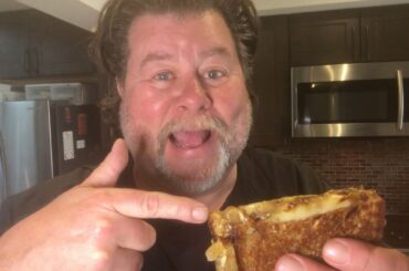 How To Make A French Onion Grilled Cheese That Will Change Your Life!