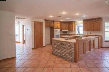 Century 21 Delia Realty Group - 2718 Savage Forks Rd