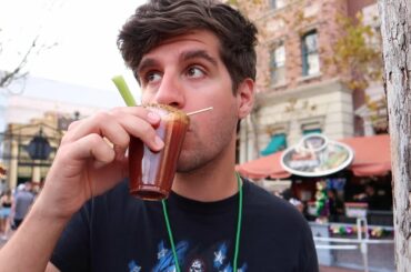 Back To Universal For French Quarter Foods And A Mardi Gras Parade!