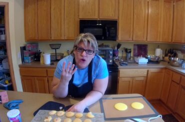 French Macarons + oven testing