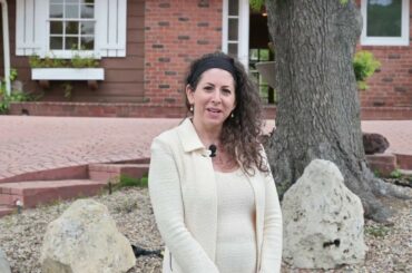 Orit Gadish - Luxury TRUST Sale - 3023 Cavendish Dr, Cheviot Hills, Listed at $2.299 Million!