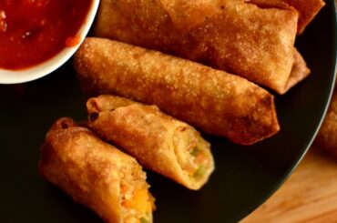Spring Rolls Recipe In Hindi | How to Make Veg Spring Rolls At Home