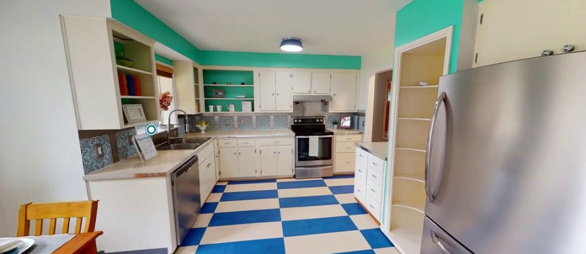 Spacious 5-Bedroom Rambler on 1.2 Acres in Town! — Call Carli Ryen 360-930-8150 Spacious 5-Bedroom Rambler on 1.2 Acres in Town! -- Call Carli Ryen 360-930-8150