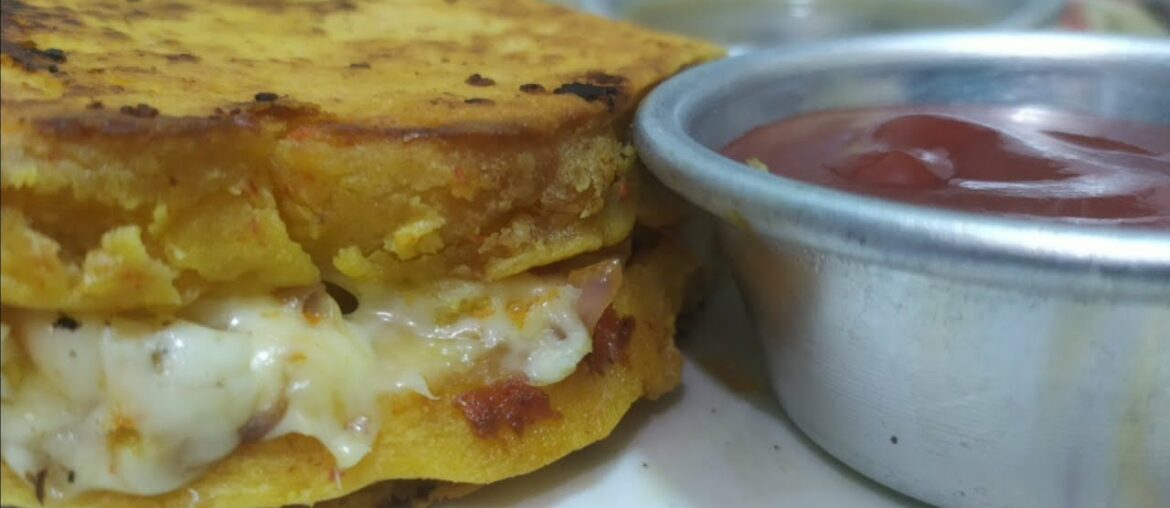 French Toast with cheese फ्रेंच टोस्ट चीज़