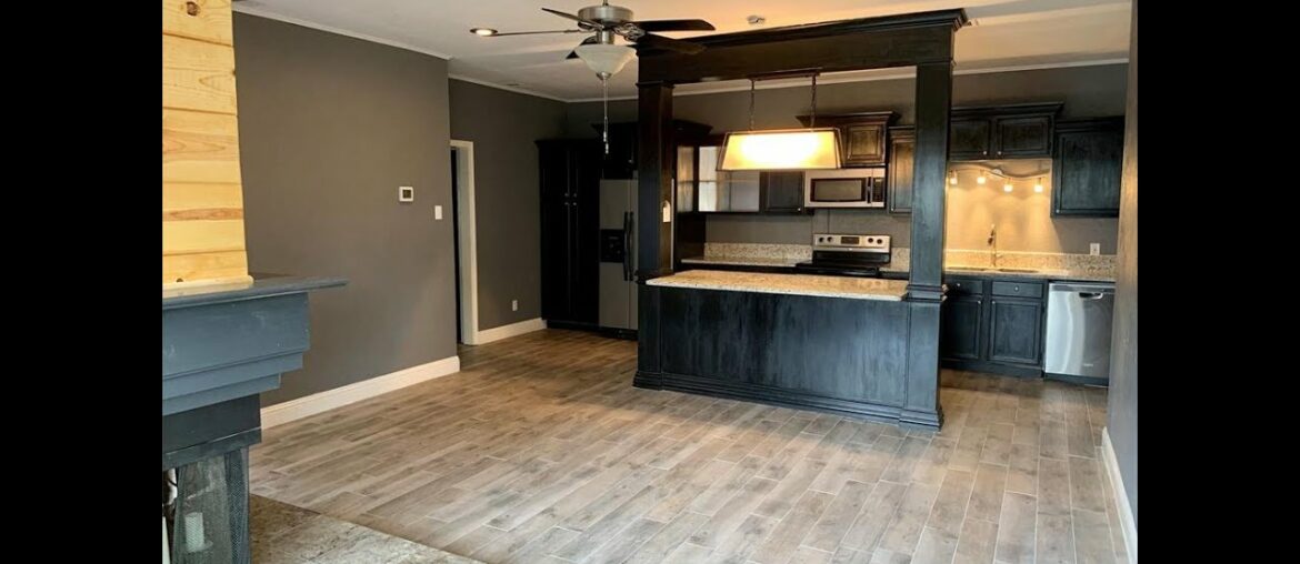 Residential for sale - 2104 Count Fleet Drive, Unit 703, Arlington, TX 76011