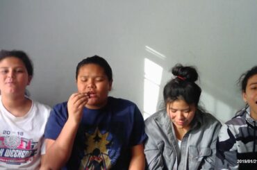 Americans Try Snacks From France!