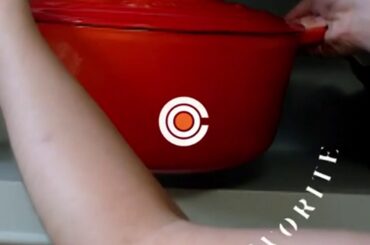 Le Creuset L2545P-227F Shallow Dutch French Oven, 2.75 quart, Oyster