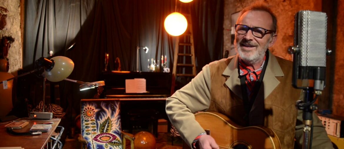 French kiss #5 : Sacrée bouteille (Graeme Allright) Bottle of wine(Tom paxton) French kiss #5 : Sacrée bouteille (Graeme Allright) Bottle of wine(Tom paxton)