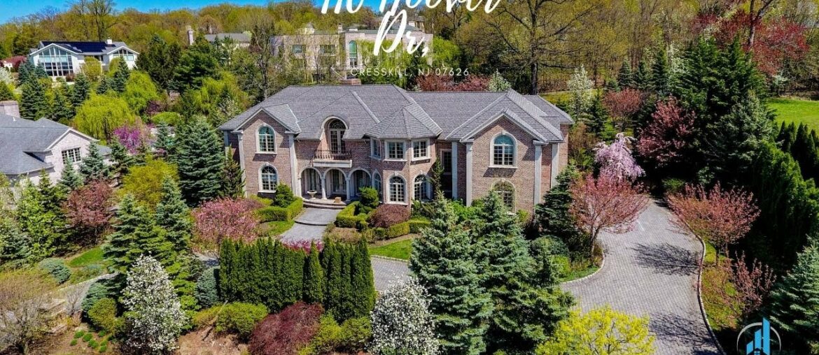 110 Hoover Dr, #Cresskill, #NJ 07626 – #RealEstate #Luxury 110 Hoover Dr, #Cresskill, #NJ 07626 - #RealEstate #Luxury