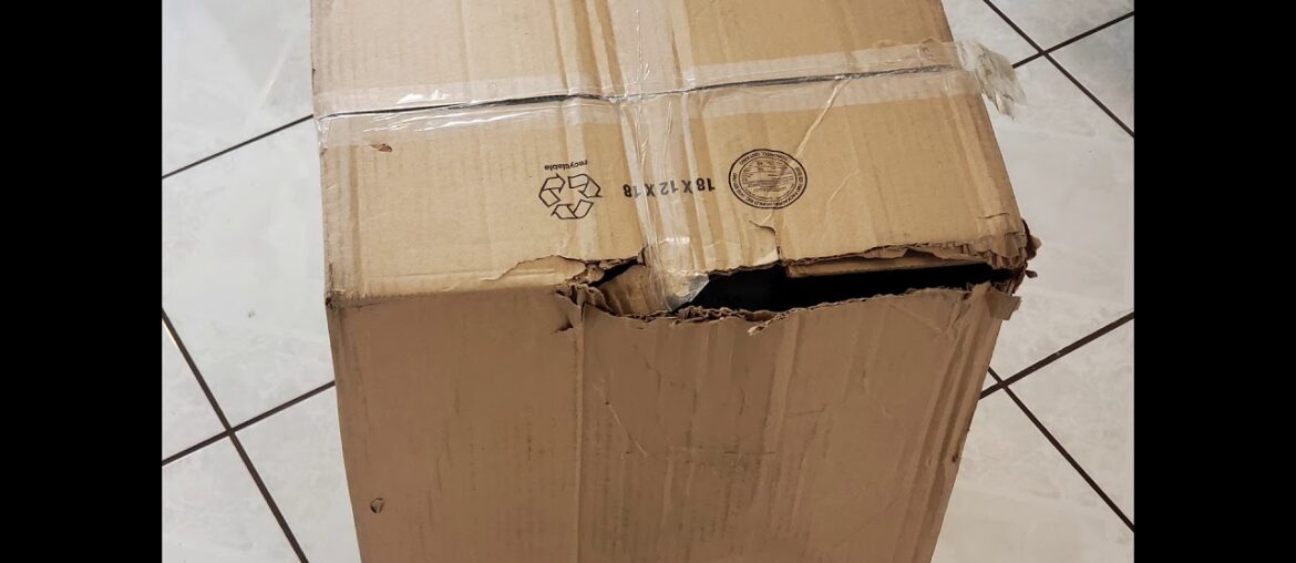 Huawei P40 Pro unpacking Canadian style🇨🇦 Huawei P40 Pro unpacking Canadian style🇨🇦