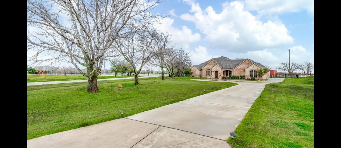 1501 Singleton Ct Haslet TX