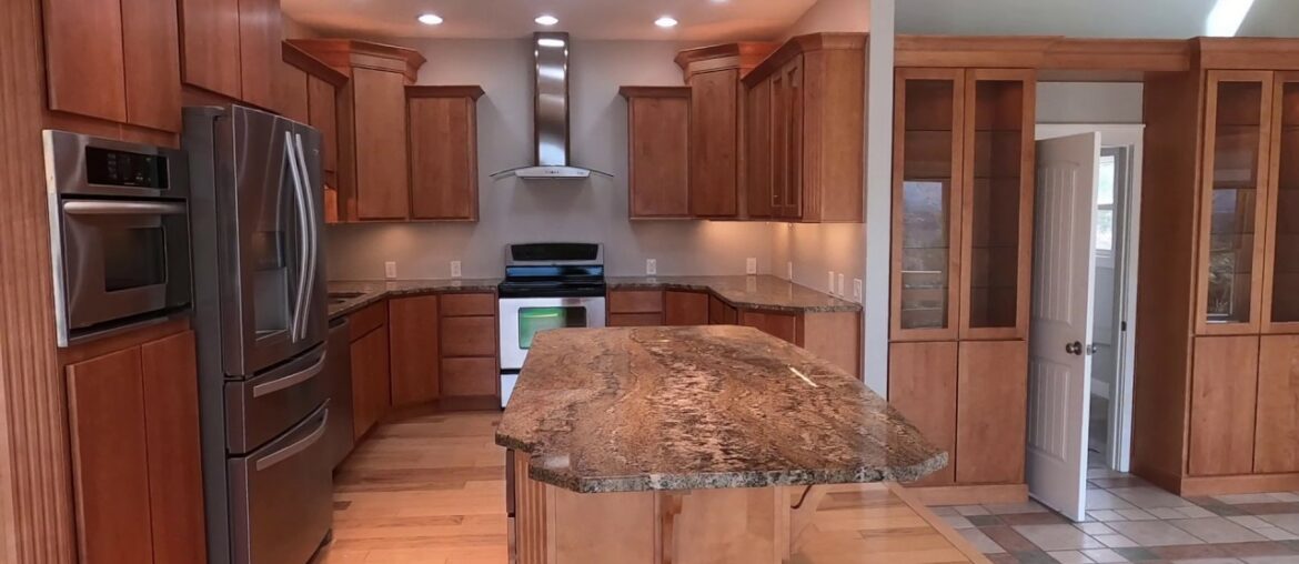 5080 Diamond Dr. 5080 Diamond Dr.