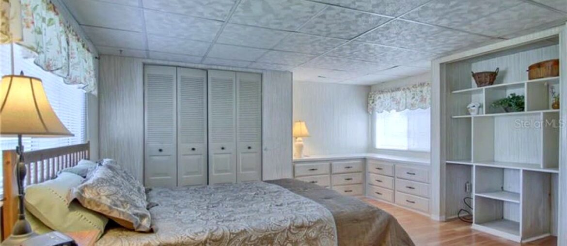 Residential for sale in The Villages, FL – 1305 LESTER DRIVE Residential for sale in The Villages, FL - 1305 LESTER DRIVE