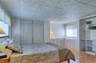 Residential for sale in The Villages, FL - 1305 LESTER DRIVE