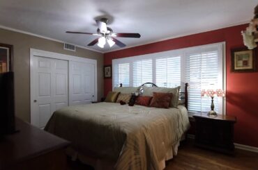 633 Whitfield Avenue, Sarasota, Fl  Golf Course Home