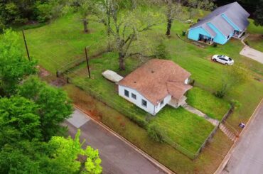 1101 Calhoun St MLS #R90421A