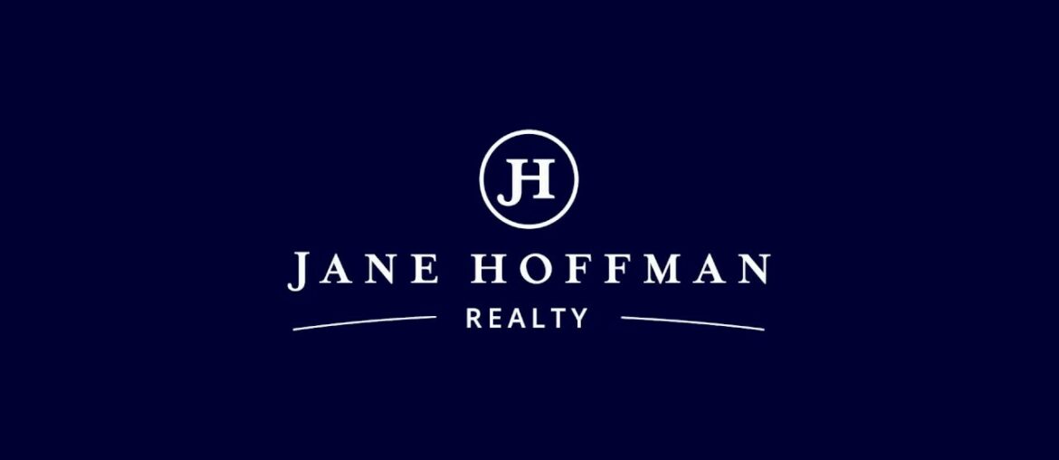 101 1905 Pandosy Street, Kelowna, BC