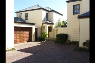 3 Bedroom House For Sale in Claremont, Cape Town, South Africa