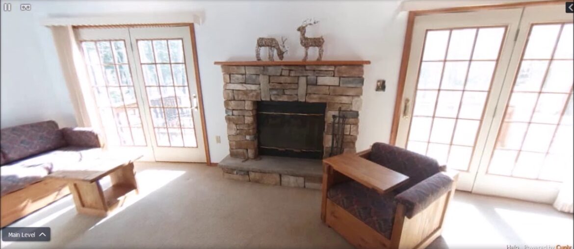 Explore this Grand Chalet in a Virtual 360 Degree Tour!