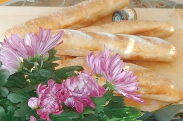 Crusty French Baguette Recipe                   الباݣيط أو الخبز الفرنسي بطريقة سهلة