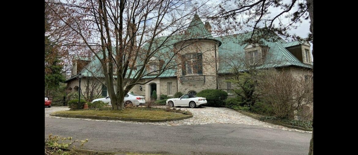 25 Tudor Gate, Toronto – The Elli Davis Team Listings Virtual Tour 25 Tudor Gate, Toronto – The Elli Davis Team Listings Virtual Tour