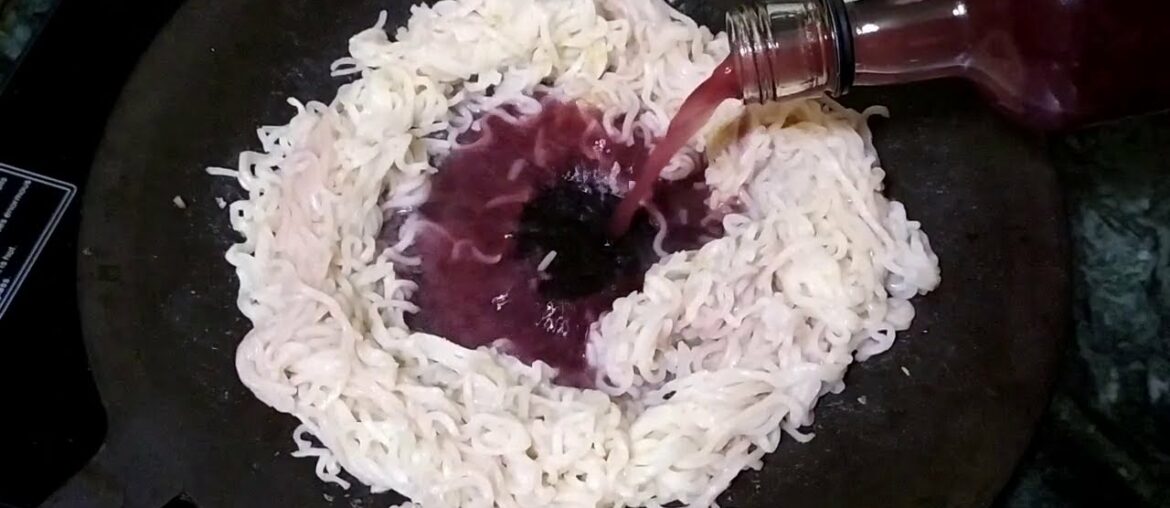 Maggi | Red Wine Egg Masala Maggi | Red Wine Maggi | Rare Recipe | Amazing Taste Maggi | Red Wine Egg Masala Maggi | Red Wine Maggi | Rare Recipe | Amazing Taste