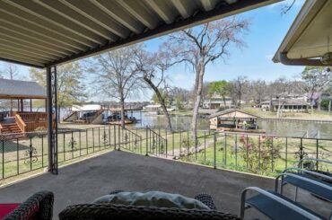 116 Santa Monica Gun Barrel City  Waterfront Home Cedar Creek Lake