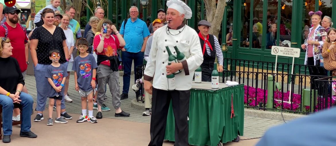 Epcot France Pavilion  The complete experience  Incl  live show and restaurant