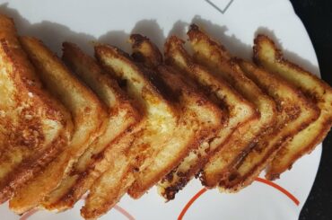 How to make French Toast! | Indian Style Easy Bread Recipes (Hindi)