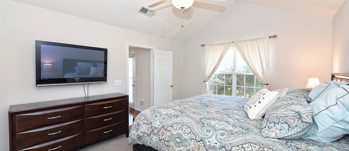 9731 Elizabeth Townes Ln, Charlotte, NC