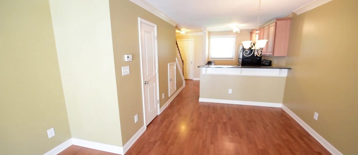 1344-I Green Oaks Lane Charlotte, NC 28205