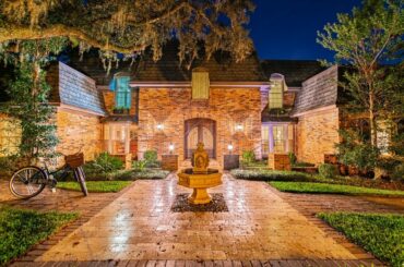 1623 Barcelona Way, Winter Park, FL 32789 ~ A Magical Nature Setting in the Heart of Winter Park