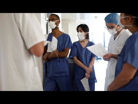 France sees first decrease in ICU patients as virus death toll passes 12,000 France sees first decrease in ICU patients as virus death toll passes 12,000