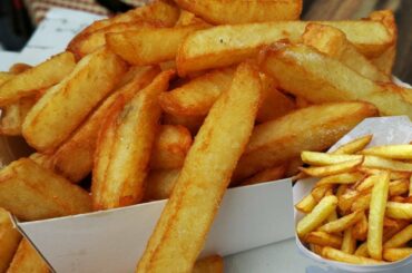 लॉकडाउन मे बनाए बाज़ार जैसे क्रिस्पी French Fries घरपर-Crispy French Fries Recipe-French Fries Recipe