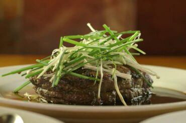 Dining at Mohegan Sun