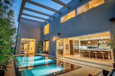 525 N Citrus Ave - Designer Two Story Modern Home in Los Angeles, CA