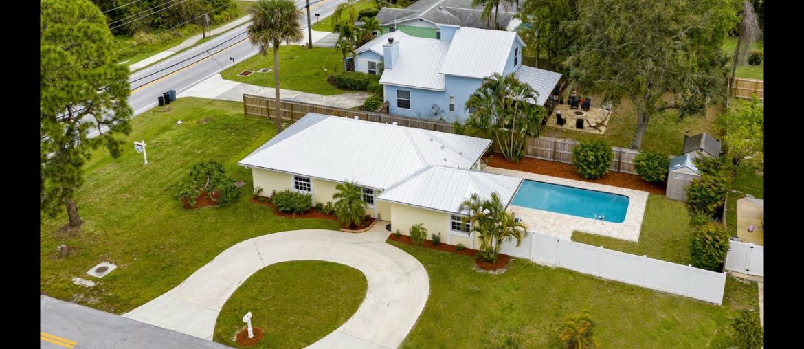 2363 NW Brennan Ct, Stuart, FL 34994 2363 NW Brennan Ct, Stuart, FL 34994